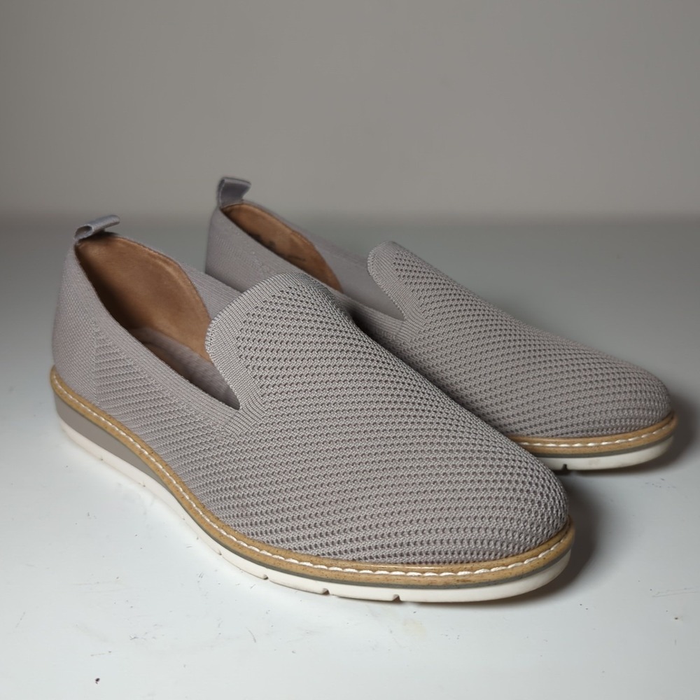 Adam Tucker Knit Slip On Flat Loafer Shoes Womens 8B Taupe Gray Textile Preppy